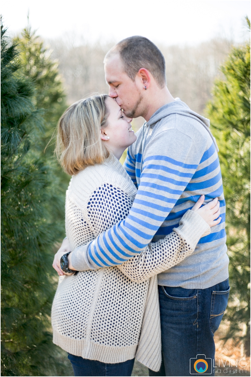 Amber-Chris-Christmas-Tree-Farm-Engagement-Session-Living-Radiant-Photography-maryland-best-photographers-outdoor_0001.jpg