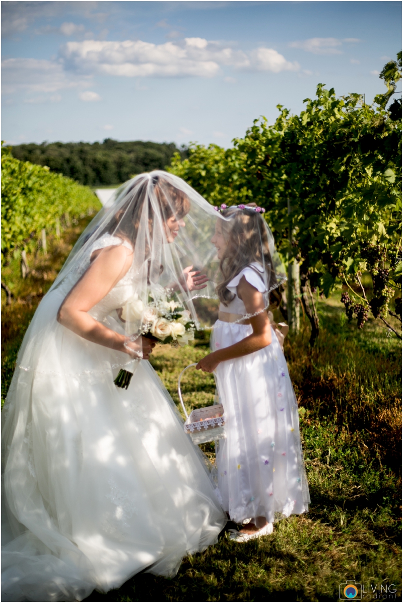 living-radiant-photography-marybeth-brad-wedding-pennsylvania-best-wedding-photographer_0020.jpg