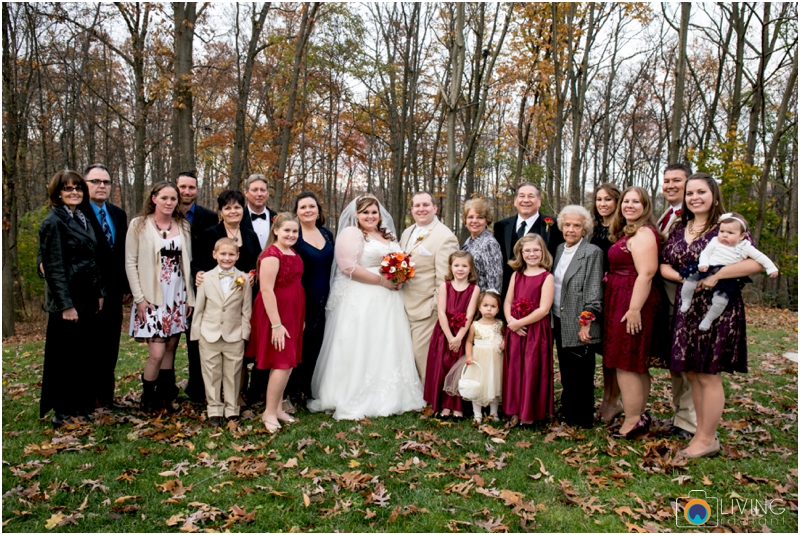 Kevin-Cassie-Pennsylvania-Littlestown-Chapel-Wedding-Living-Radiant-Photography_0056b.jpg