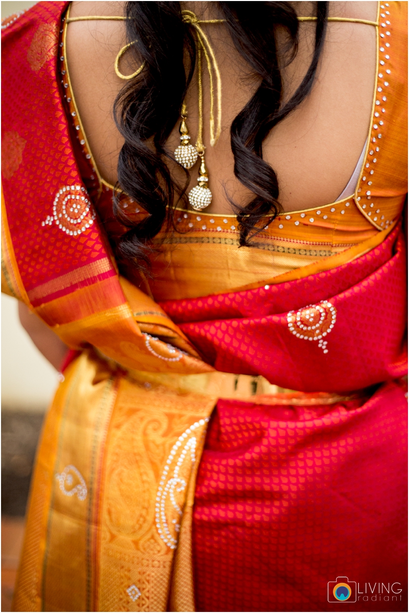 Velugula-Yellela-Indian-Indoor-Wedding-Living-Radiant-Photography-Cultural-Wedding_0002.jpg