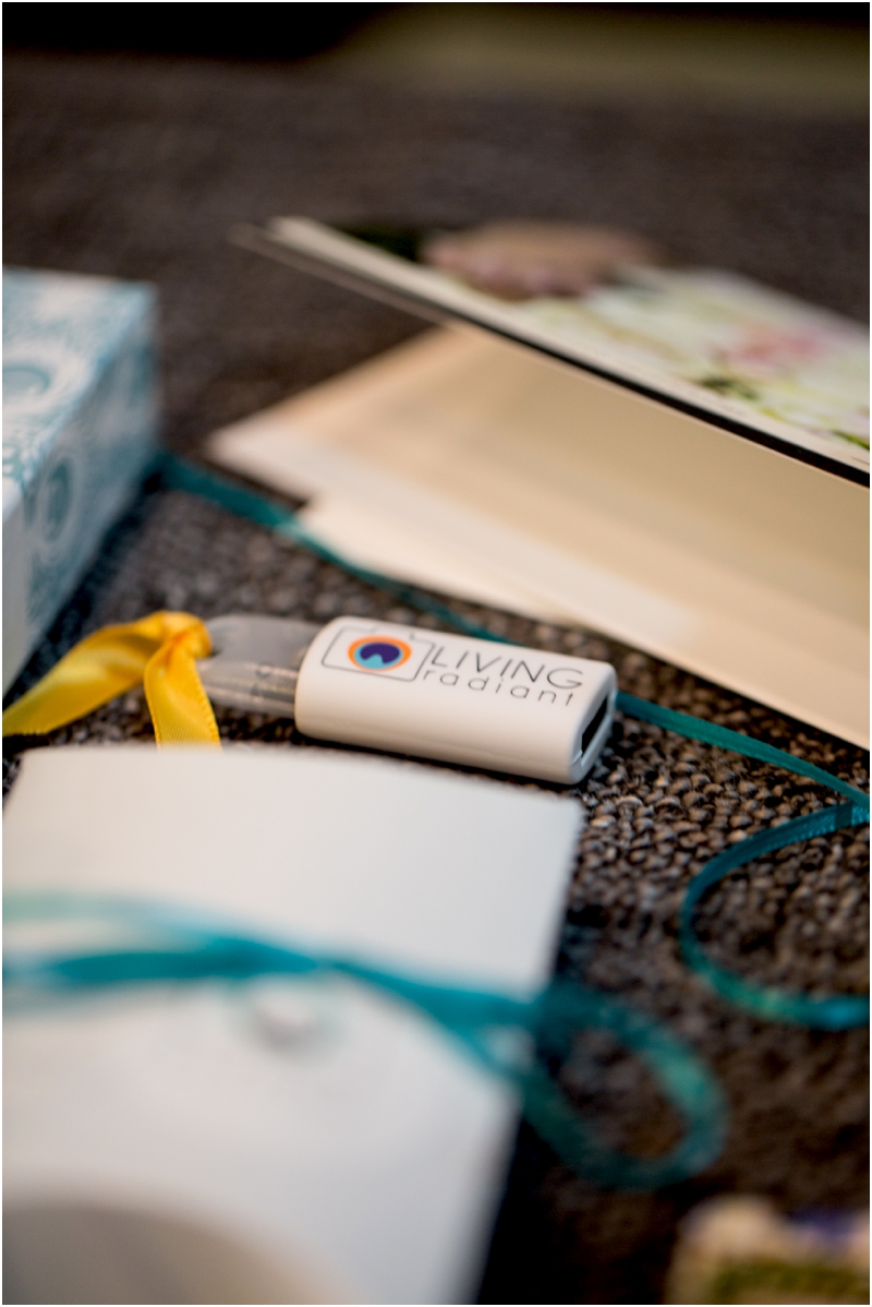 living-radiant-photography-client-experience-packaging-2015-2.jpg