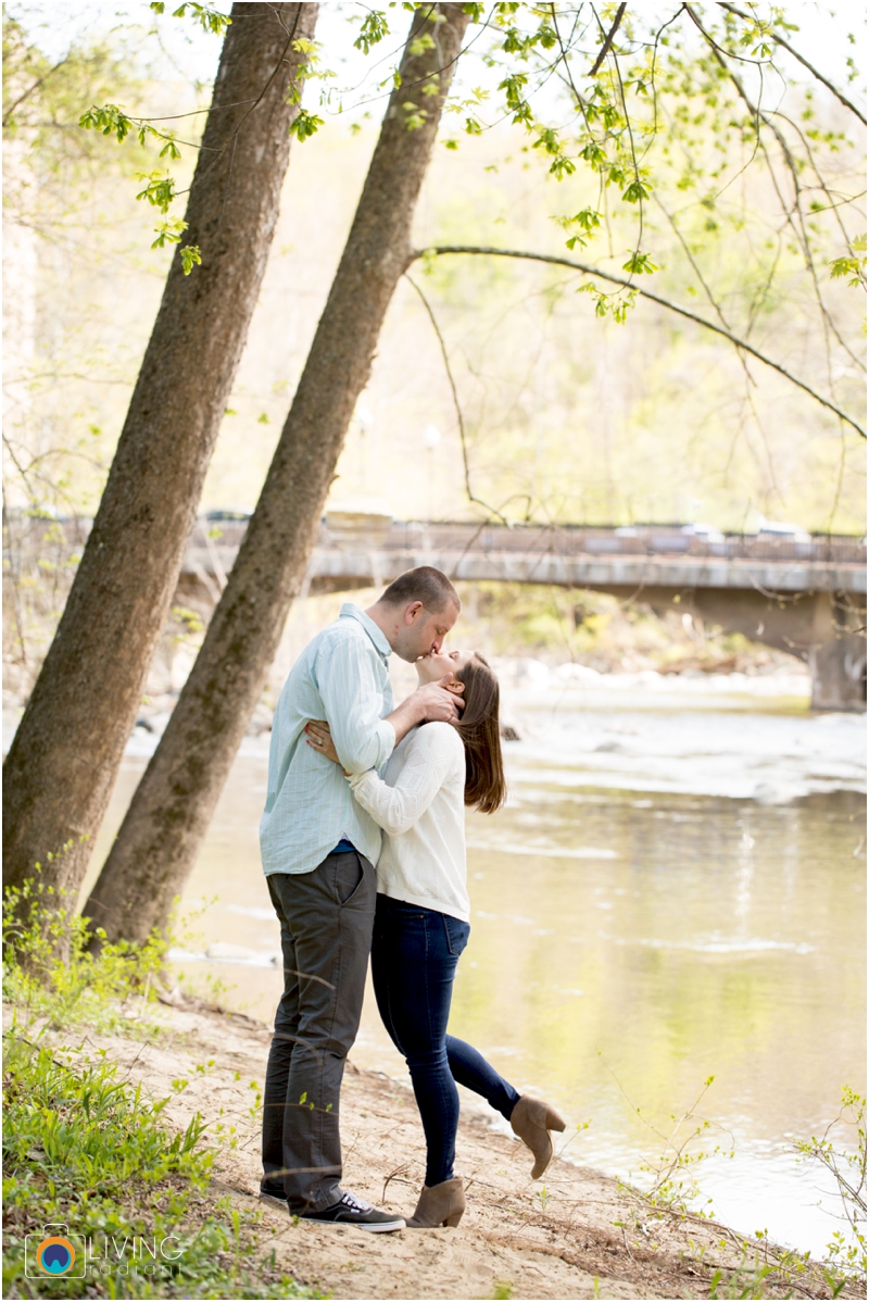 laurie-kevin-engagement-session-patapsco-state-park-ellicott-city-maryland-baltimore-outdoor-living-radiant-photography-maggie-nolan-patrick-nolan_0029.jpg
