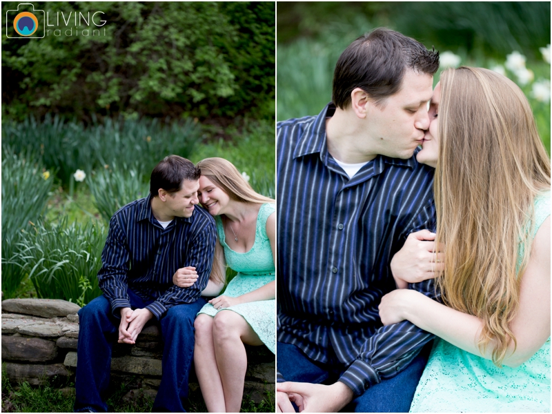 steph-brad-engagement-session-federal-hill-centennial-lake-park-outdoor-engaged-living-radiant-photography-maggie-patrick-nolan_0017.jpg