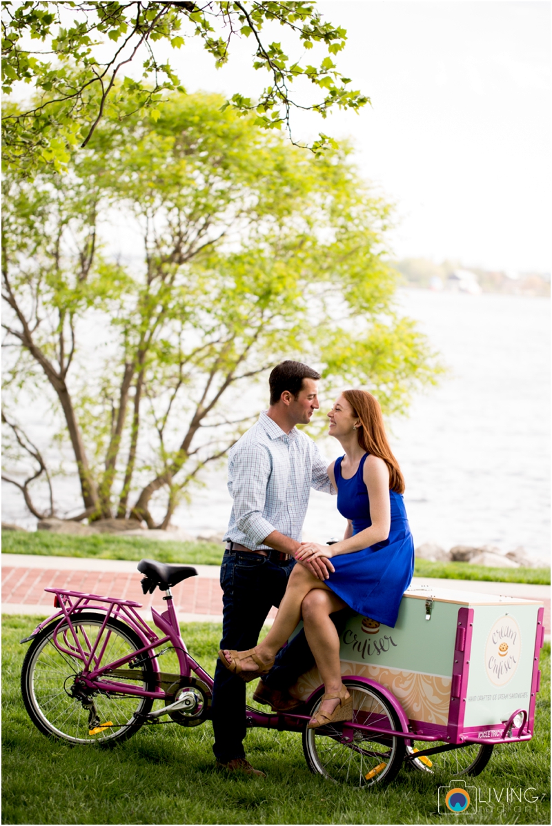 stephanie-tim-engagement-session-canton-downtown-inner-harbor-patterson-park-outdoor-wedding-living-radiant-photography-engagement-session-photography_0012.jpg