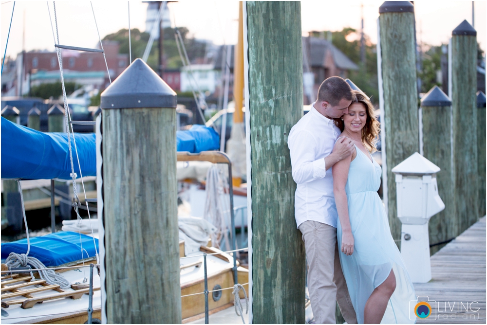 Annapolis-Naval-Academy-Engagement-Wedding-Pictures-Living-Radiant-Photography-Outdoor-Waterfront-Lauren-James_0044.jpg