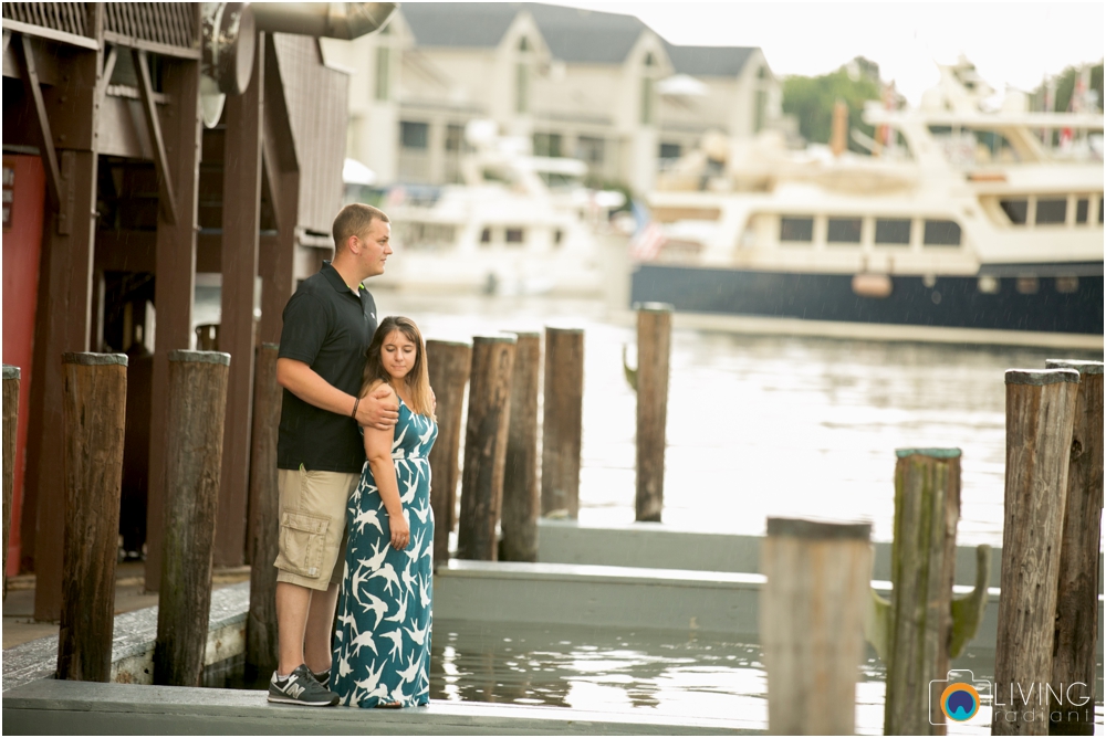 St.-Michaels-Engagement-Wedding-Photography-Living-Radiant-Photography-on-the-water-photos-Megan-Kevin_0010.jpg