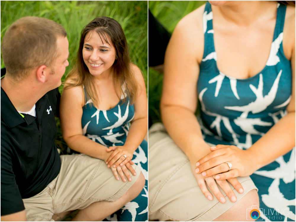 St.-Michaels-Engagement-Wedding-Photography-Living-Radiant-Photography-on-the-water-photos-Megan-Kevin_0012.jpg