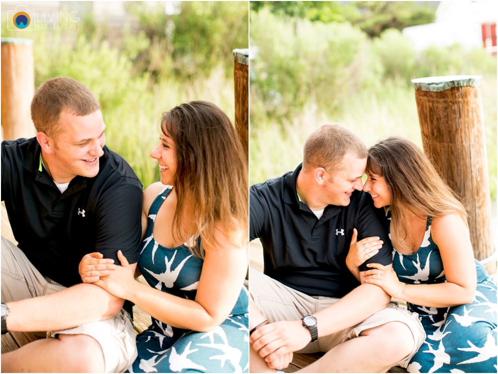 St.-Michaels-Engagement-Wedding-Photography-Living-Radiant-Photography-on-the-water-photos-Megan-Kevin_0024.jpg