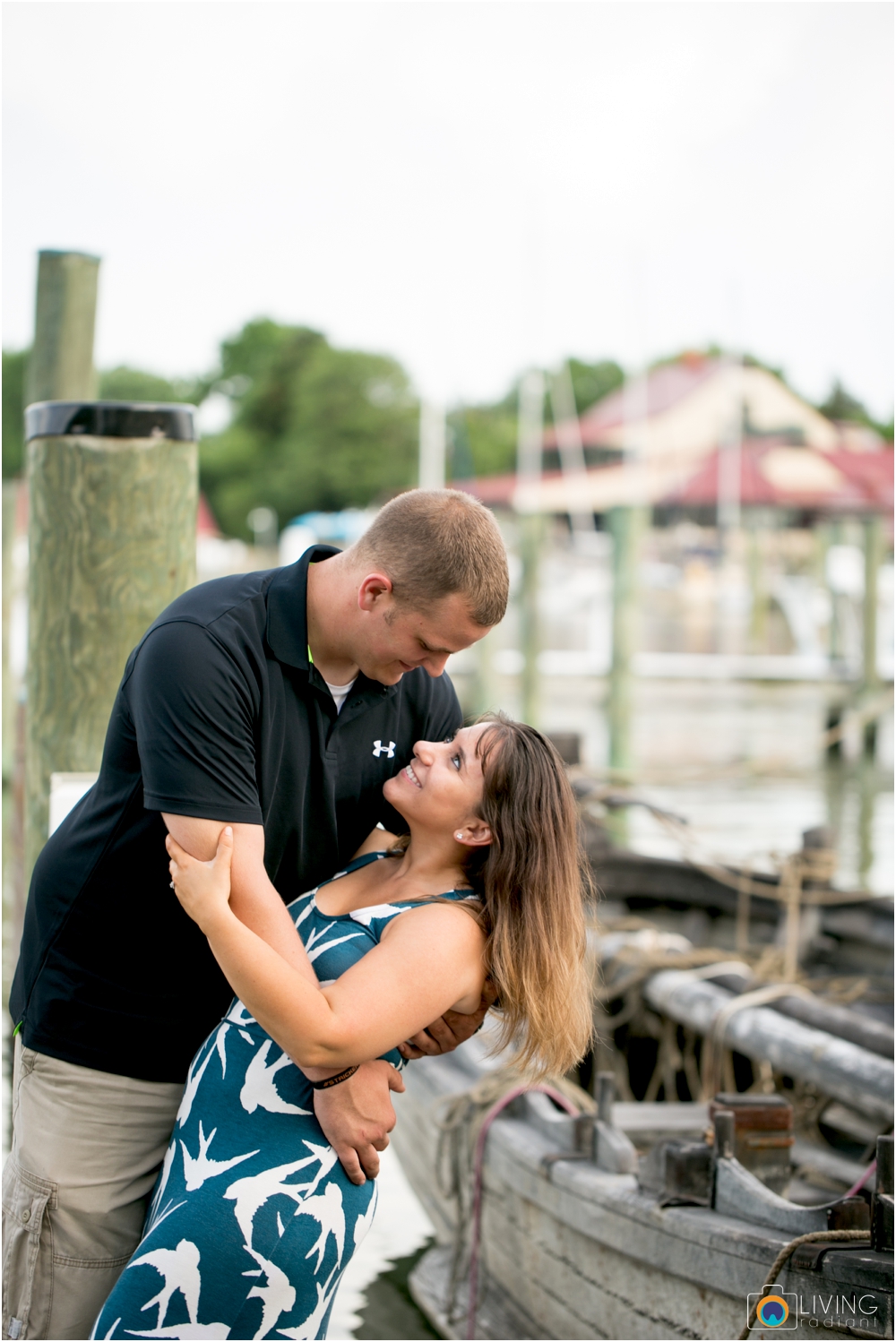 St.-Michaels-Engagement-Wedding-Photography-Living-Radiant-Photography-on-the-water-photos-Megan-Kevin_0034.jpg