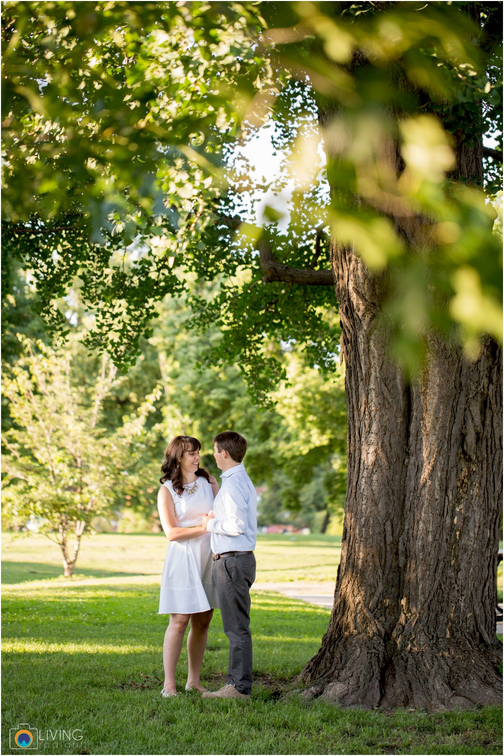 eva-dave-engaged-patterson-park-baltimore-downtown-living-radiant-photography-photos_0018.jpg