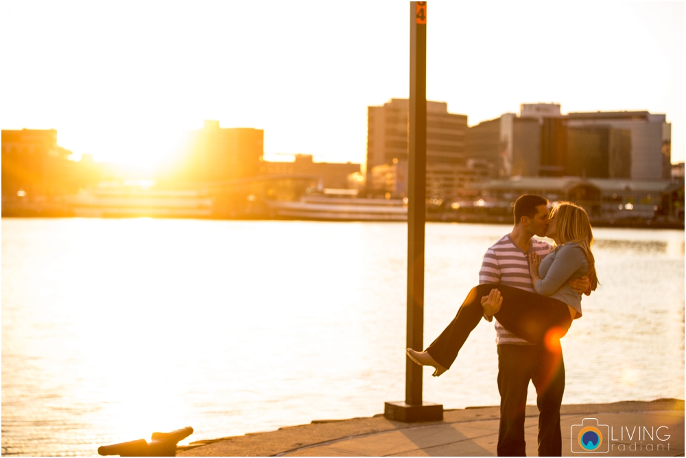 grand-historic-venue-downtown-inner-harbor-baltimore-pier-five-5-engagement-session-indoor-outdoor-living-radiant-photography-weddings-engagements_0044.jpg