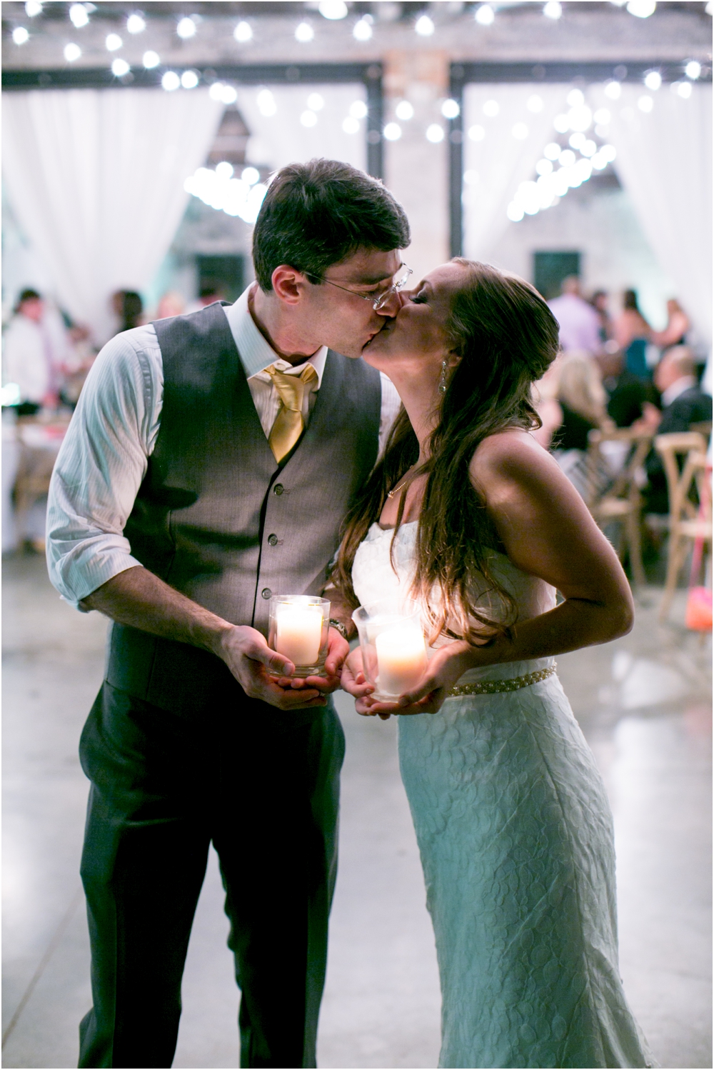 A Gold & White Inspired Mt Washington Mill Dye House Jewish Wedding | Living Radiant Photography | Michael Kors & Kate Spade Wedding