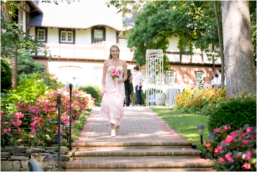 daniel chrissy gramercy mansion outdoor garden wedding living radiant photography_0063.jpg