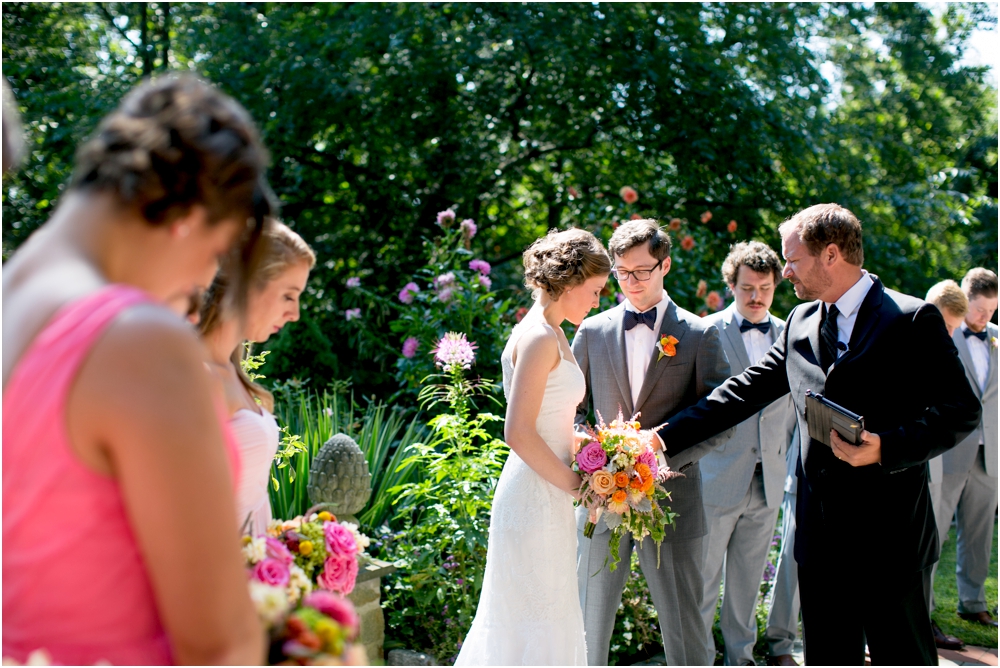daniel chrissy gramercy mansion outdoor garden wedding living radiant photography_0070.jpg