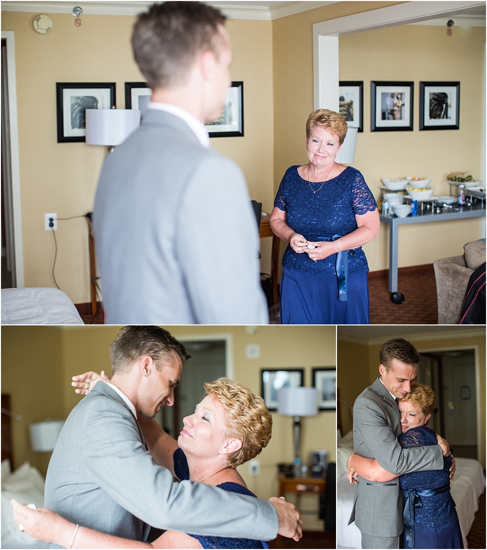 baltimore marriott waterfront wedding living radiant photograpy victoria clausen florals fiscus photos_0023.jpg
