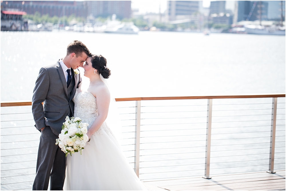 baltimore marriott waterfront wedding living radiant photograpy victoria clausen florals fiscus photos_0042.jpg