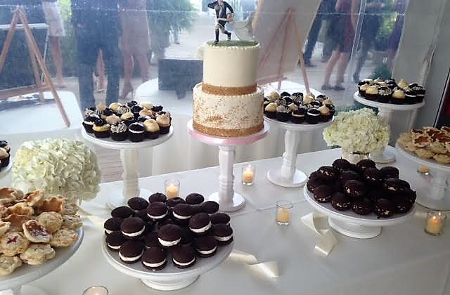wedding dessert display 3 (mainpc's conflicted copy 2016-12-01).jpg