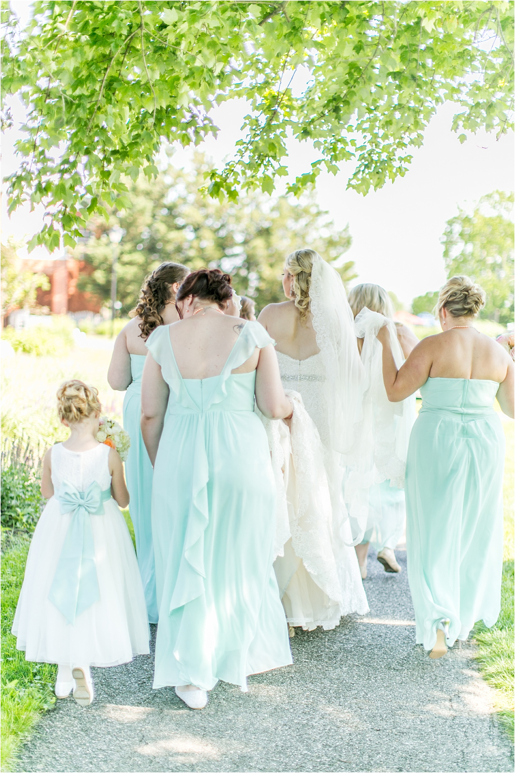 Hegwald Rolling Road Country Club Wedding Living Radiant Photography photos_0056.jpg