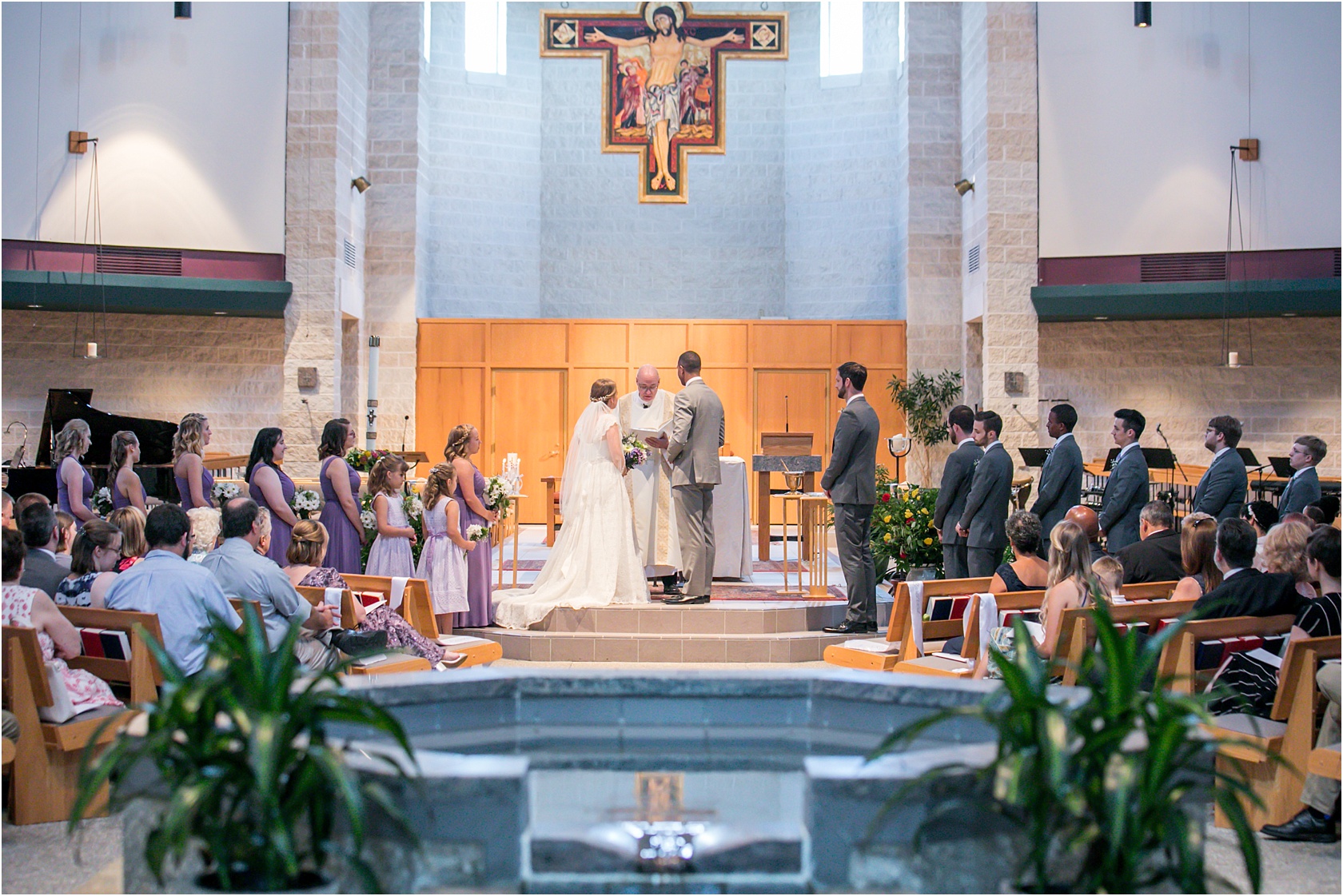 Wesley Holy Family Catholic Community WeddingLivingRadiantPhotographyphotos-5WesleyHolyFamilyCatholicCommunity Wedding Living Radiant Photography photos_0087.jpg