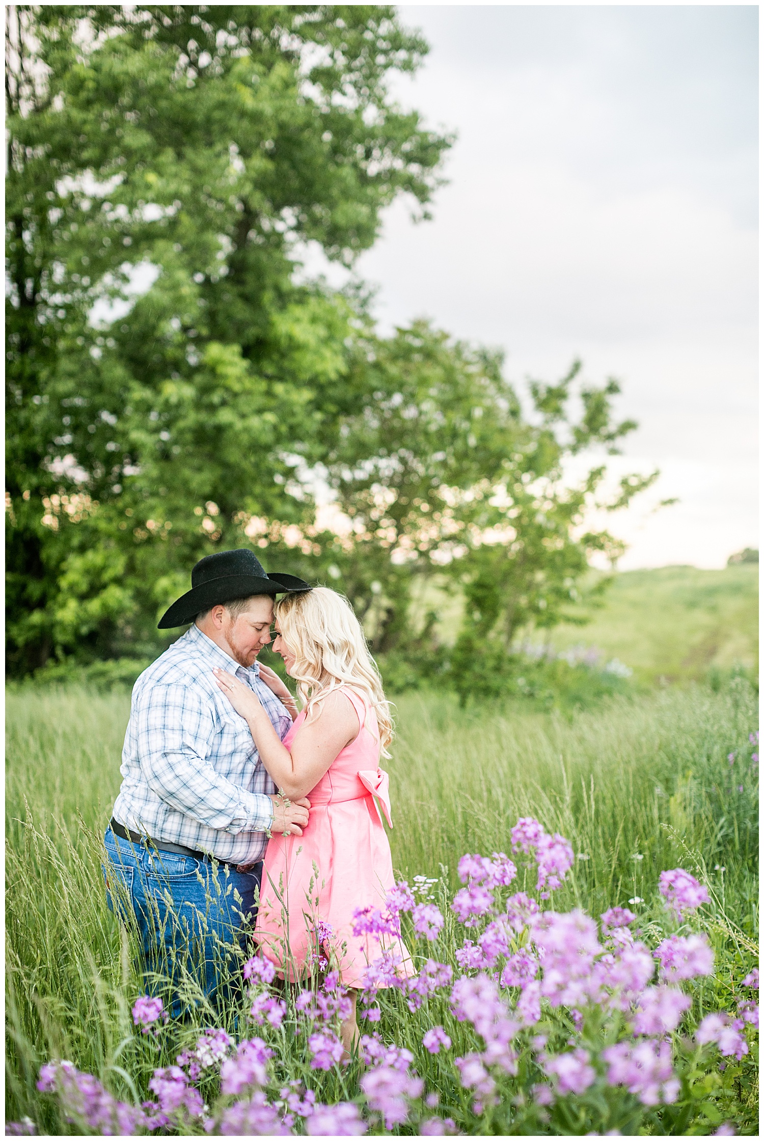 Kaitlin Justin Frederick Country Rainy Engagement Session Living Radiant Photography_0031.jpg