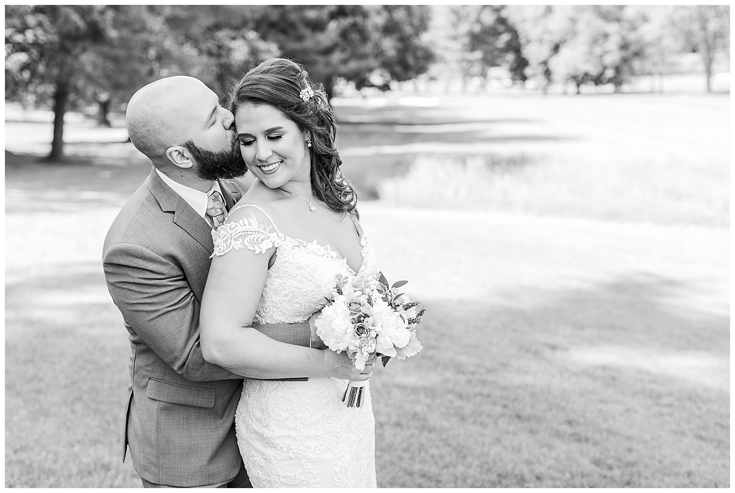 Kelsey Chad Hunt Valley Country Club Wedding Living Radiant Photography photos_0041.jpg