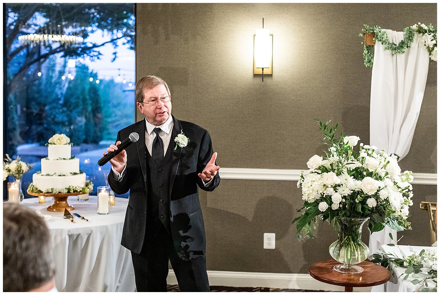 Tracey Jason Eagles Nest Country Club wedding Living Radiant Photography_0116.jpg