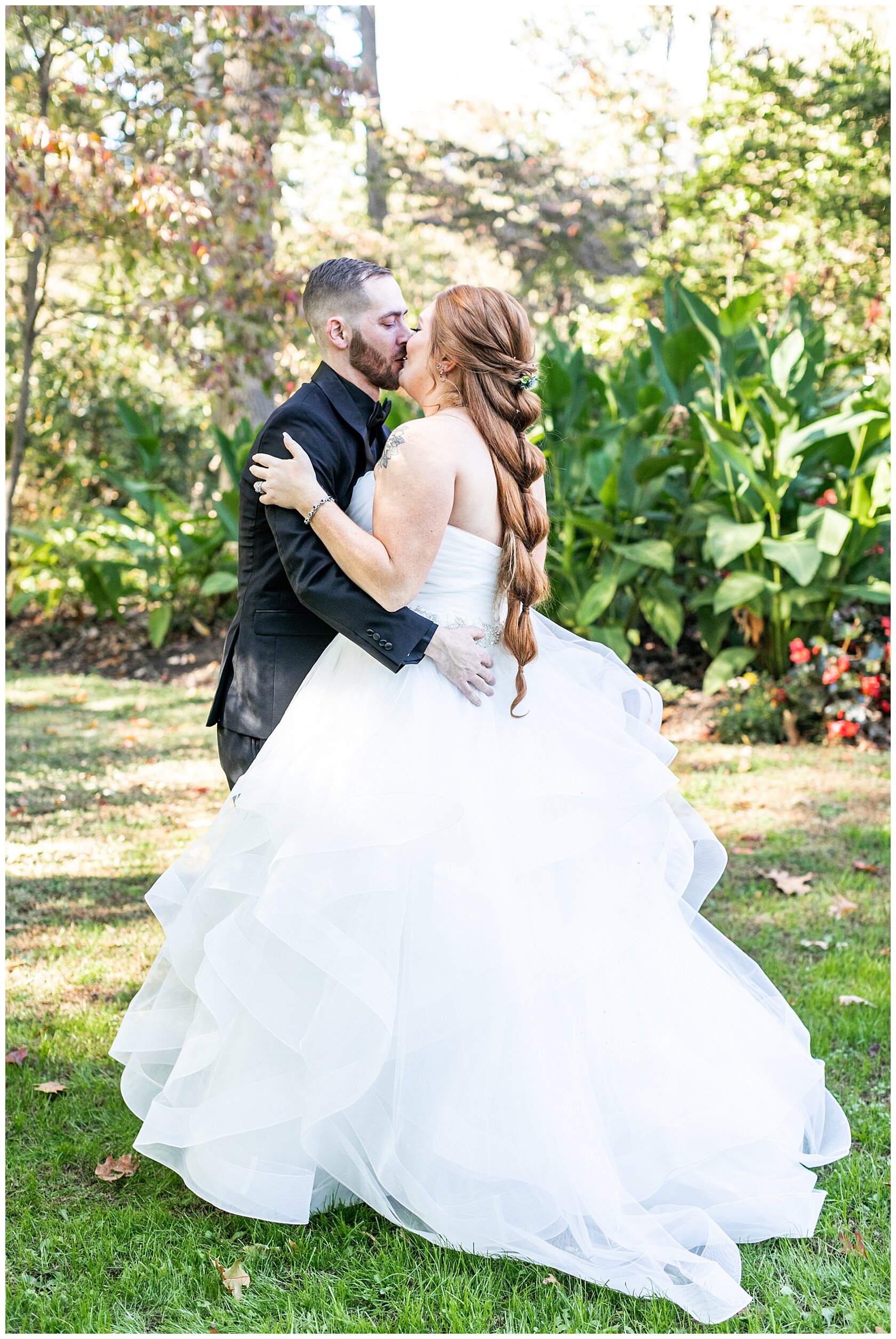 Olivia Tim Gramercy Mansion Wedding Oct 2019 Living Radiant Photography_0031.jpg