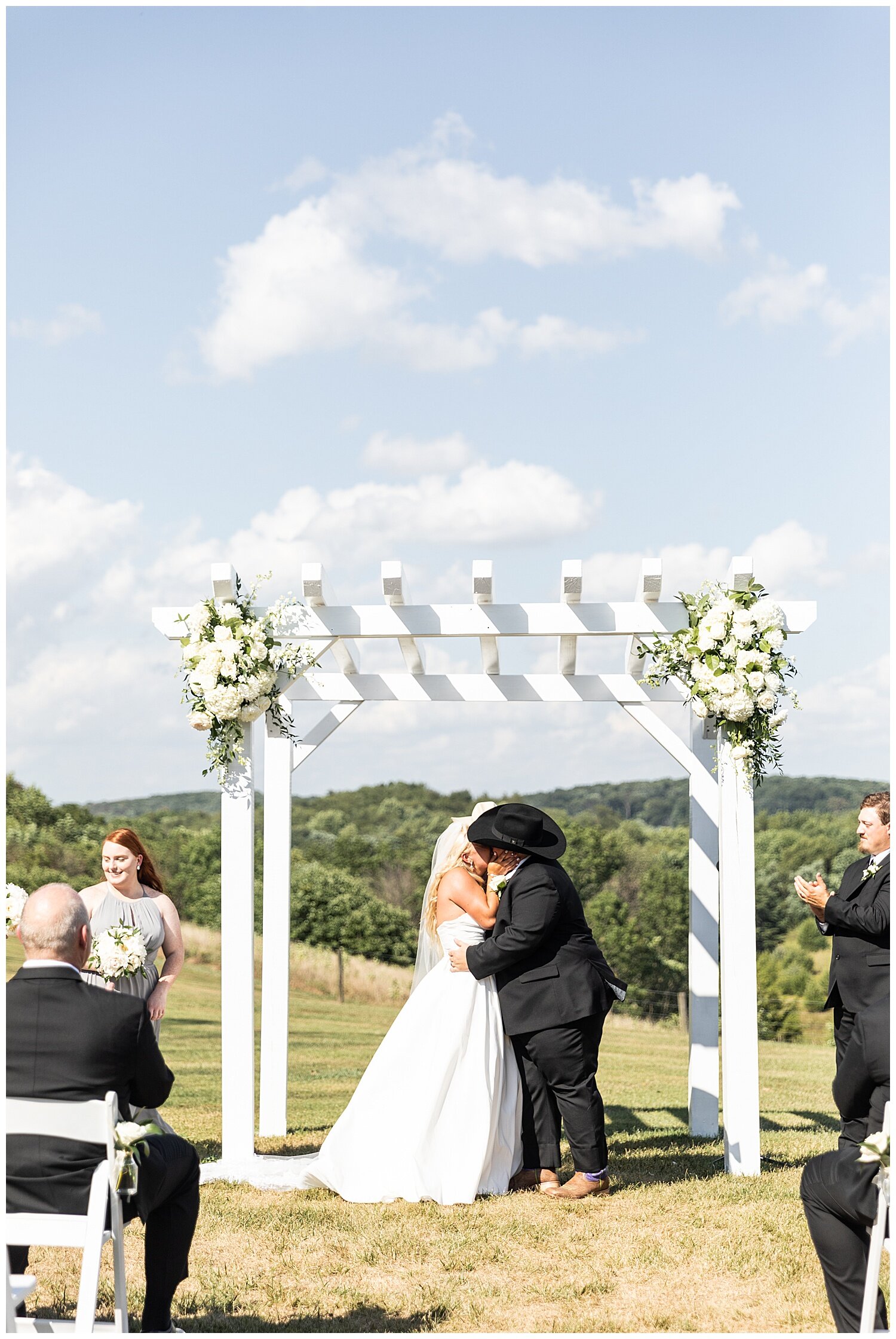Kaitlin Justin Dulaneys Overlook Wedding Living Radiant Photography_0044.jpg
