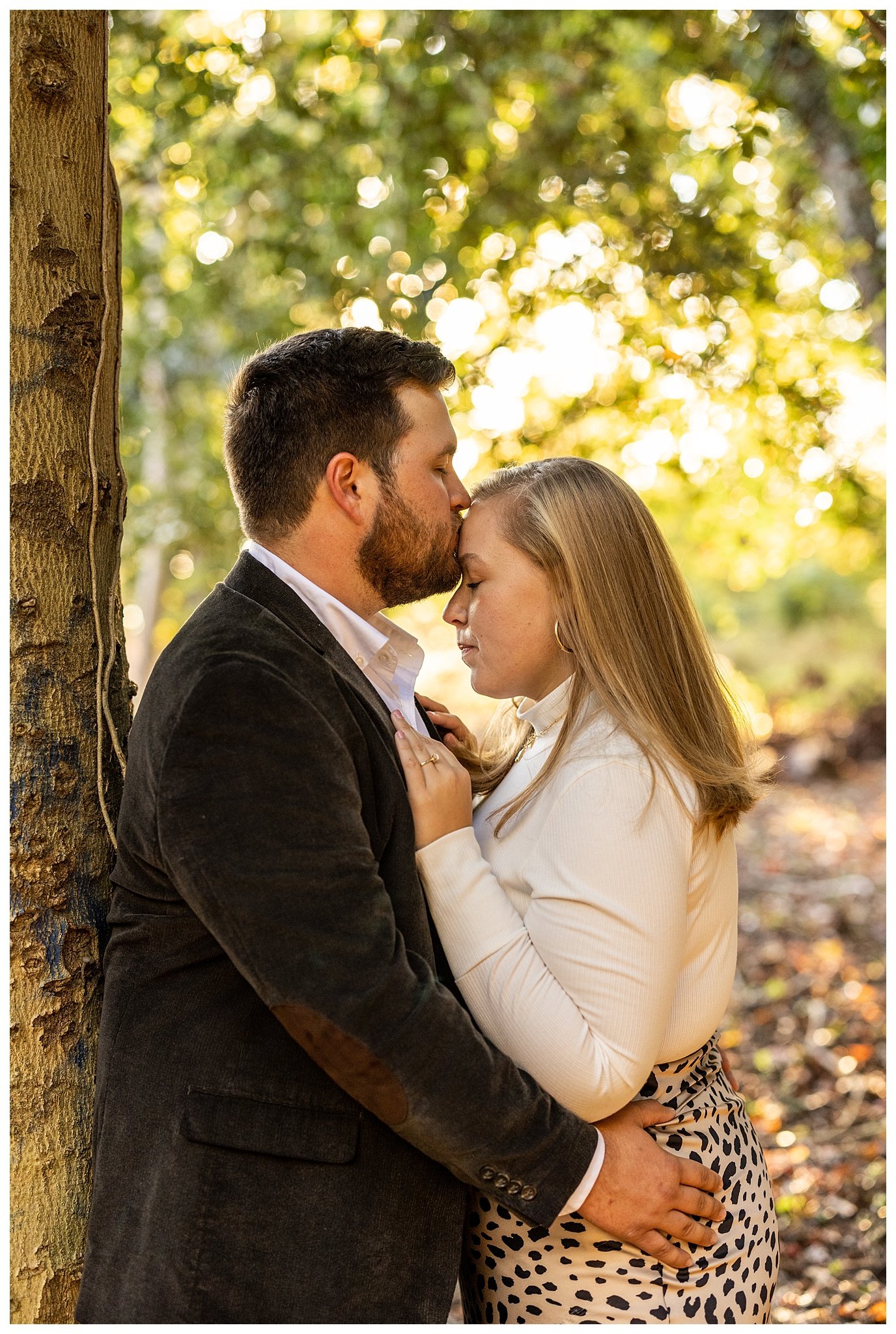 Hannah and Chris Engagement Living Radiant Photography_0012.jpg